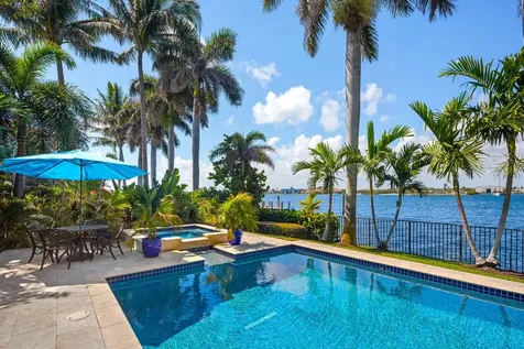 1675 Lands End Road Manalapan FL 33462