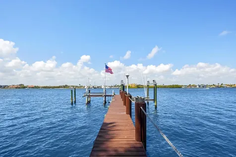 1675 Lands End Road Manalapan FL 33462