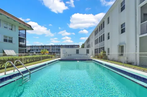236 Castlewood Drive North Palm Beach FL 33408