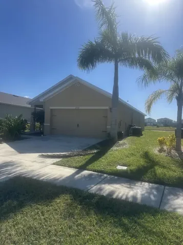 10958 SW Robbia Way Port Saint Lucie FL 34987