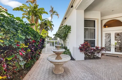 16172 Via Monteverde Delray Beach FL 33446