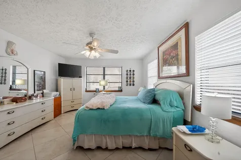 4543 Se Dryfus Avenue Stuart FL 34997