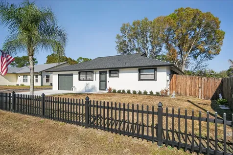 4543 Se Dryfus Avenue Stuart FL 34997