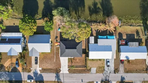 4543 Se Dryfus Avenue Stuart FL 34997