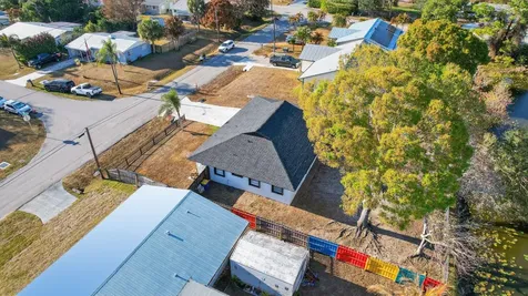 4543 Se Dryfus Avenue Stuart FL 34997