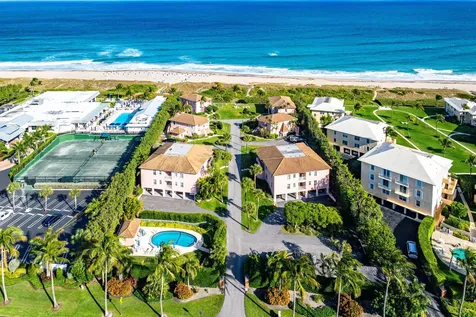 2075 S Ocean Boulevard Delray Beach FL 33483