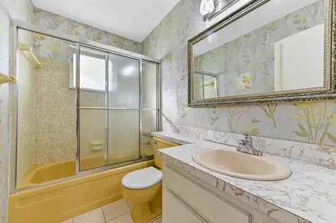 1105 Reposo Avenue Boynton Beach FL 33426