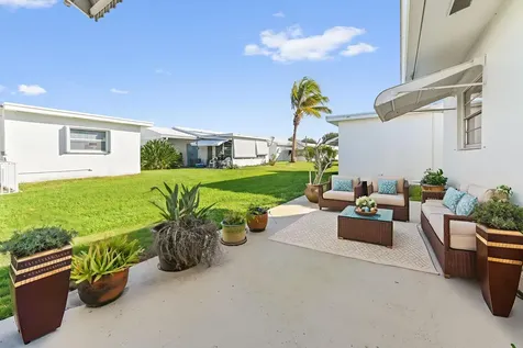 1105 Reposo Avenue Boynton Beach FL 33426
