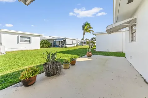 1105 Reposo Avenue Boynton Beach FL 33426