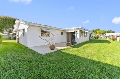 1105 Reposo Avenue Boynton Beach FL 33426