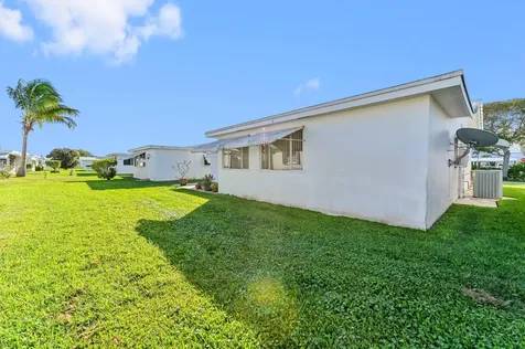 1105 Reposo Avenue Boynton Beach FL 33426
