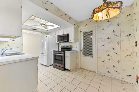 1105 Reposo Avenue Boynton Beach FL 33426