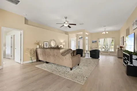 2066 Sw Quarry Street Port Saint Lucie FL 34953