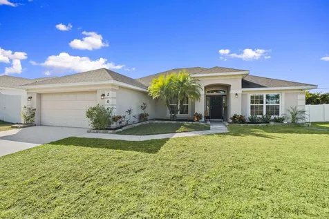 2066 Sw Quarry Street Port Saint Lucie FL 34953