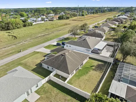 2066 Sw Quarry Street Port Saint Lucie FL 34953