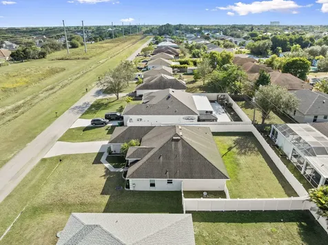 2066 Sw Quarry Street Port Saint Lucie FL 34953
