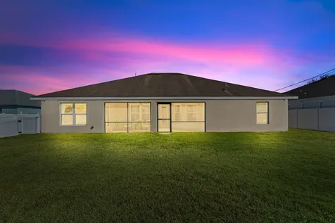 2066 Sw Quarry Street Port Saint Lucie FL 34953