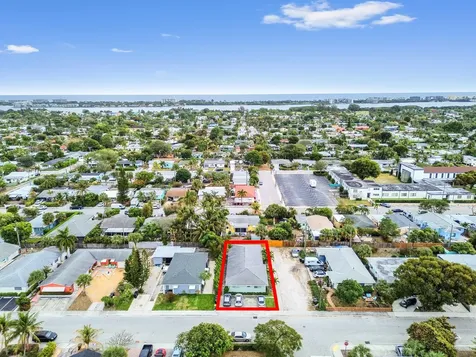 1502 N J Street Lake Worth Beach FL 33460