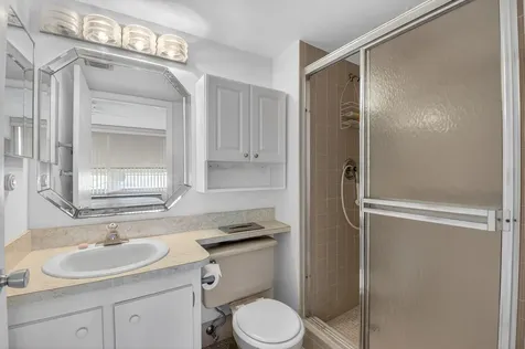 27 Abbey Lane Delray Beach FL 33446