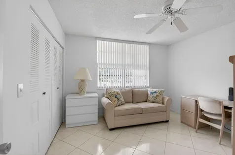 27 Abbey Lane Delray Beach FL 33446