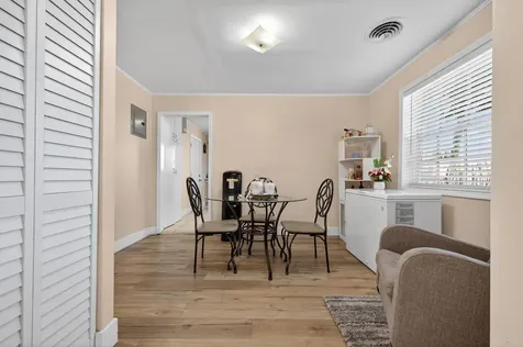 16 Nw Avenue G Belle Glade FL 33430
