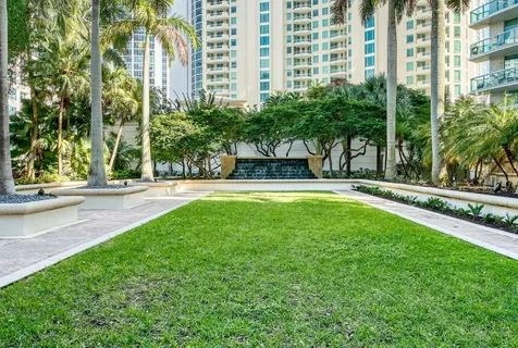347 N New River Drive Fort Lauderdale FL 33301