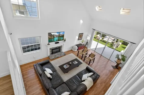 45 Windsor Lane Palm Beach Gardens FL 33418
