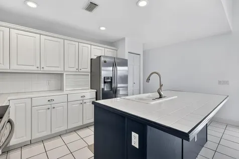 45 Windsor Lane Palm Beach Gardens FL 33418