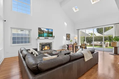 45 Windsor Lane Palm Beach Gardens FL 33418