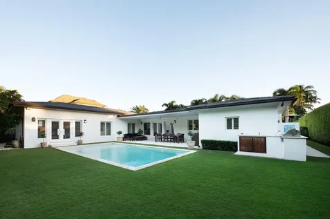 225 Jamaica Lane Palm Beach FL 33480