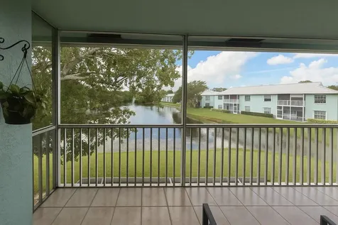 1106 Sw Swam Circle Port Saint Lucie FL 34986