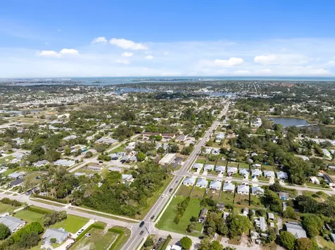 5161 SE Kingfish Avenue Stuart FL 34997