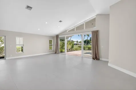 11801 Fountainside Circle Boynton Beach FL 33437
