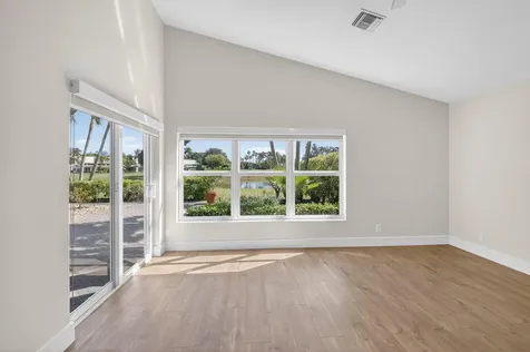 11801 Fountainside Circle Boynton Beach FL 33437