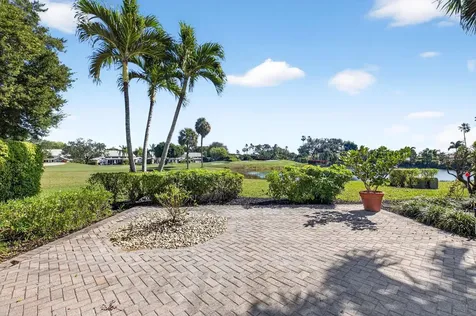 11801 Fountainside Circle Boynton Beach FL 33437