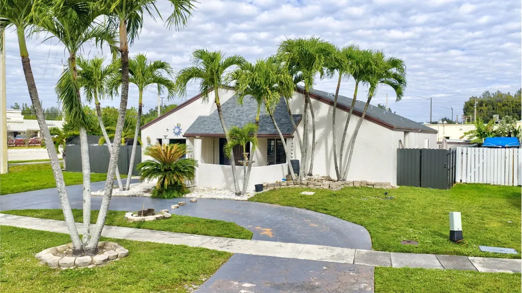 9511 Sw 49 Street Cooper City FL 33328