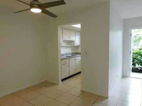 640 SE 2nd Avenue Boynton Beach FL 33435