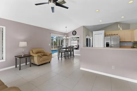 5192 Nw Ever Road Port Saint Lucie FL 34983