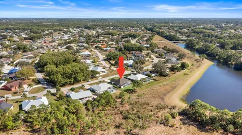 5192 Nw Ever Road Port Saint Lucie FL 34983