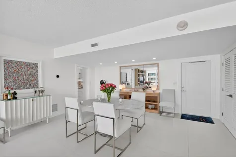 2760 S Ocean Boulevard Palm Beach FL 33480