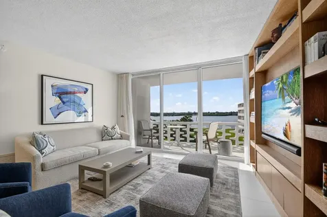 2760 S Ocean Boulevard Palm Beach FL 33480