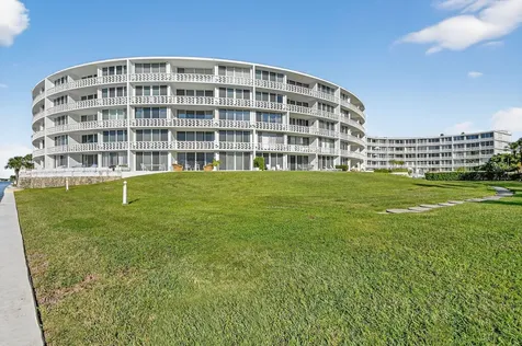 2760 S Ocean Boulevard Palm Beach FL 33480