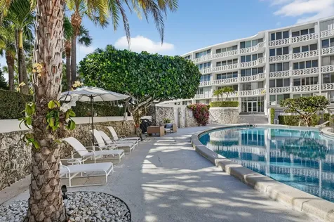 2760 S Ocean Boulevard Palm Beach FL 33480