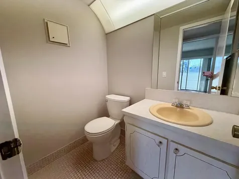 83 Preston B Boca Raton FL 33434