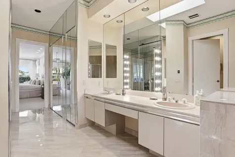 5472 Ascot Bend Boca Raton FL 33496