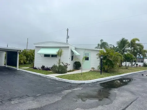 11000 Se Federal Highway Hobe Sound FL 33455