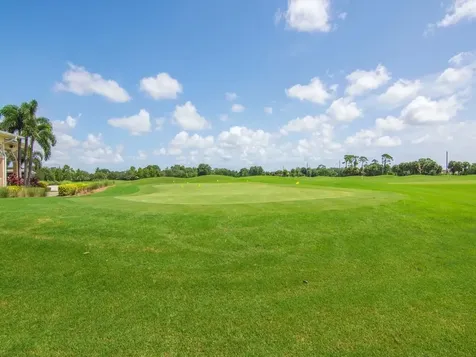 7543 15th Street Vero Beach FL 32966