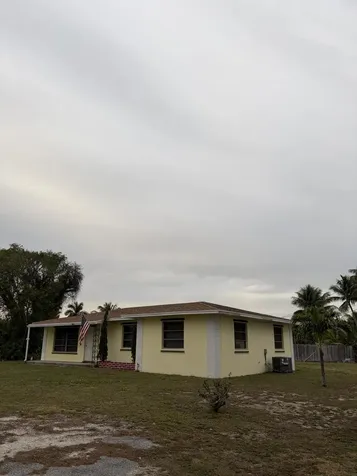 1601 Boardman Avenue Mangonia Park FL 33407
