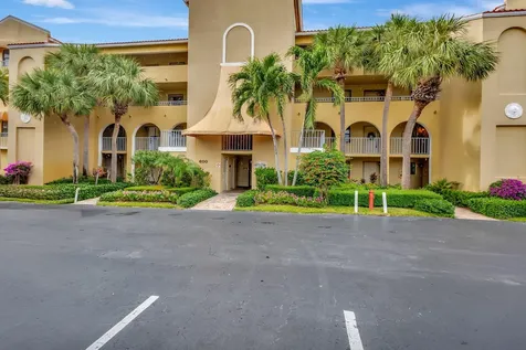 600 Uno Lago Drive Juno Beach FL 33408