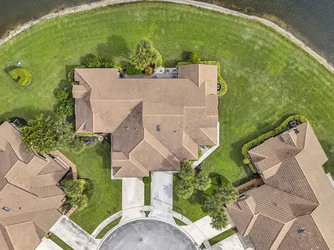 8142 Mimosa Place Boynton Beach FL 33472